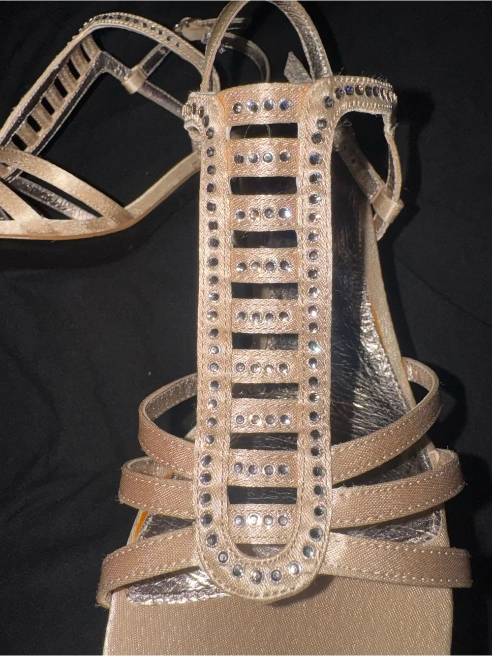 Adrianna Papell Gold Rhinestone T-Strap Sandals Leather Size 8M